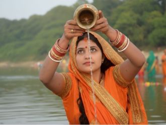 छठ पूजा में 'अर्घ्य'