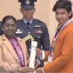 vaibhav-suryavanshi-pradhan-mantri-rashtriya-bal-puraskar-2025-bihar-cricket-records